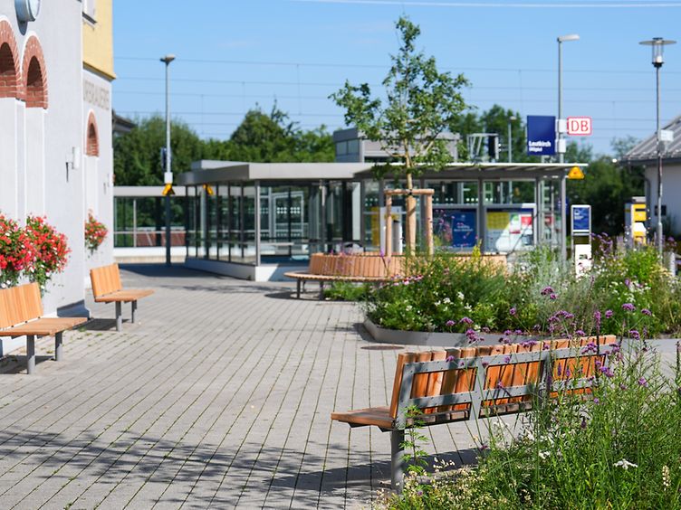 Bahnhofsumfeldgestaltung am Bahnhof Leutkirch (Allgäu)